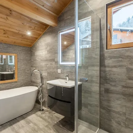 Chalet Le Saint Georges, Morzine, Proche Centre